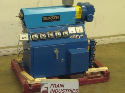 柏林挤出机单螺杆1-1/4EXT照片