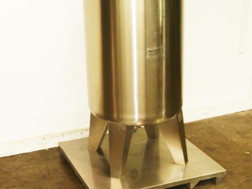 泰尼诺坦克SS单壁350加仑的照片