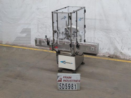 Cozzoli填充液POS DISP VR520Q Cozzoli内联自动间歇运动4头P / D液体填料能够120cpm