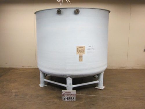 贾斯汀坦克的照片LLC坦克Poly 6489 Gal FRP