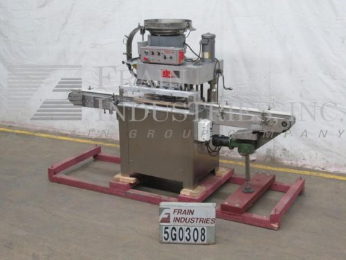 卡普斯所有盖普羽毛笔的照片