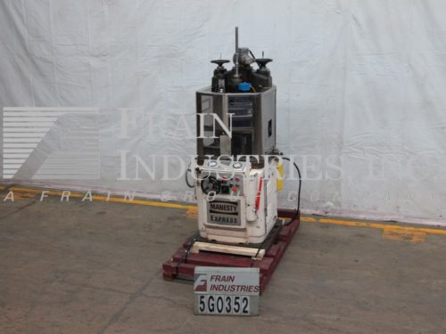 的照片Manesty / Bosch Pharma Press Tablet Rotary EXPRESS 20 STATION