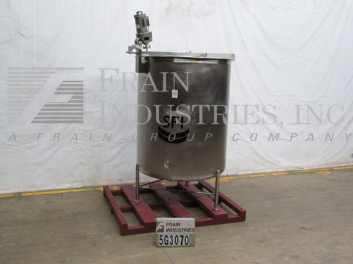 不锈钢公司的照片SS SS单墙850加仑