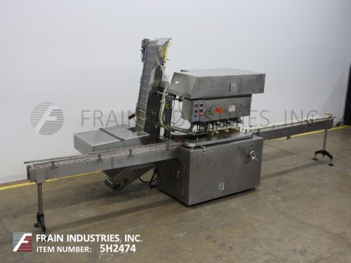 卡尔克莱门特Capper羽毛笔U4的照片