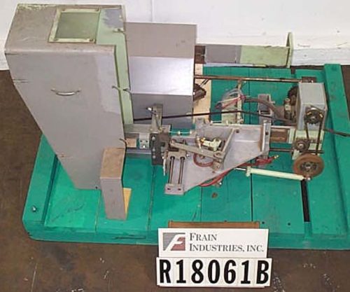 Photo of Jones Cartoner Accessory Leaflet Feed LEAFLETFEED