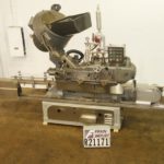 白色盖帽缩略图瓶QG2117LJG