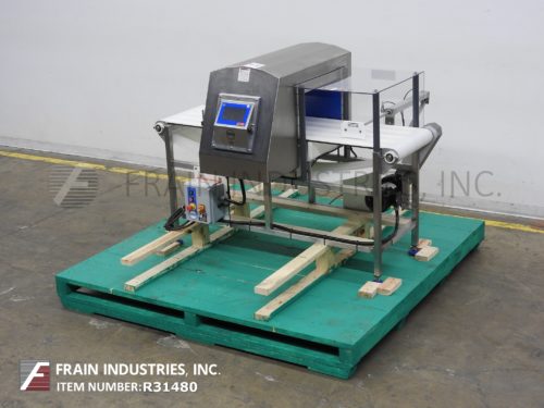 Loma金属探测器输送机IQ4照片