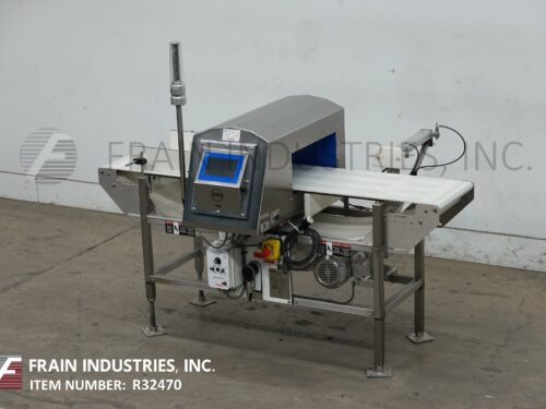 Loma金属探测器输送机IQ4照片