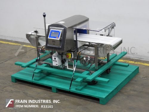 Loma金属探测器输送机IQ4照片