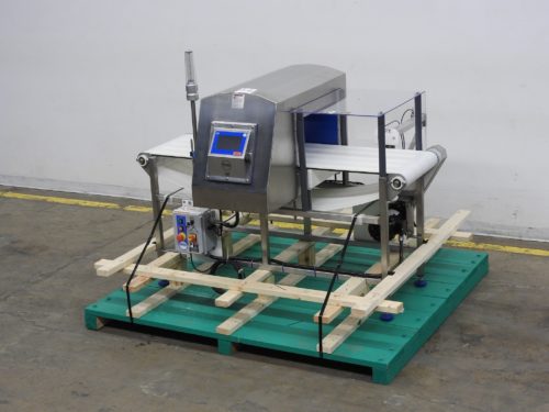 Loma金属探测器输送机IQ4照片