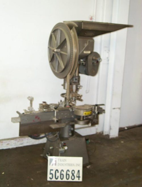 固定式/气动比例压盖装置应用器HOF的照片