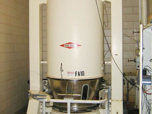 Fitzpatrick烘干机液体床的照片Fa10 310升控制，鼓风机，碗，管道。470.