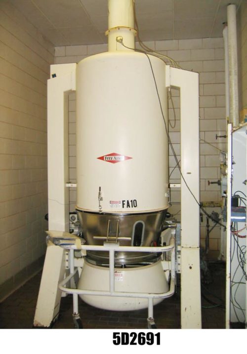 照片的菲茨帕特里克烘干机流体床FA10 310升控制，鼓风机，碗，管道。470