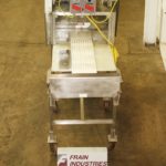 胡萝卜切片机胡萝卜切片机配有3个12“刀片，能够切片4”段