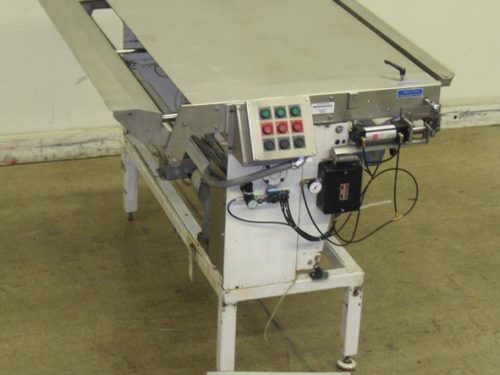 图片糖果切割输送机