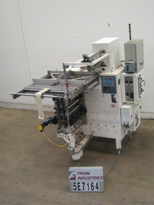 圆形表格和填充液体/膏体的照片