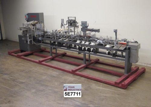 巴特尔表格和填充预制袋爆米花装袋机的照片