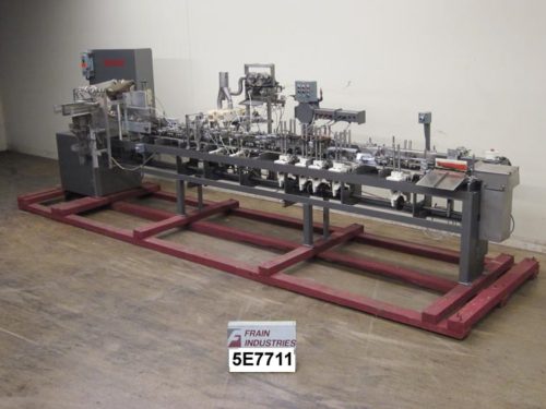 巴特尔表格和填充预制袋爆米花装袋机的照片