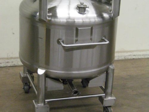 Seitz不锈钢水箱SS单墙264 GAL的照片