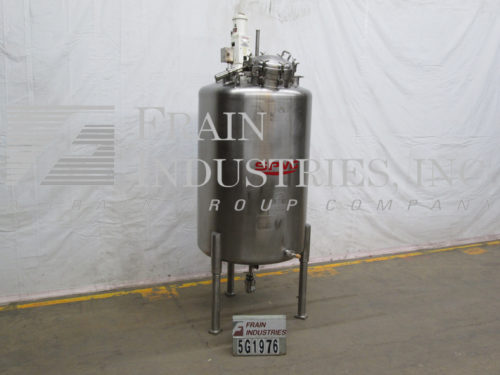 照片的Northland不锈钢公司坦克SS单壁528 GAL