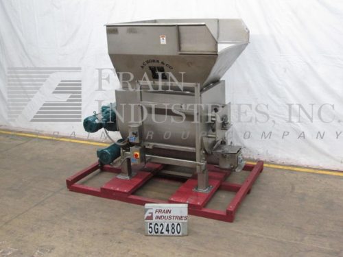 照片的一个C角& Co轧机锤CLSTRBST