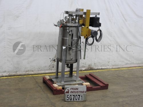 新不伦瑞克罐发酵罐250L照片