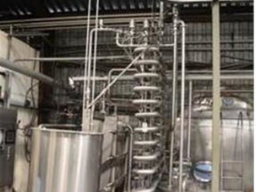 照片的切斯特詹森热Exch板100 GPM HTST