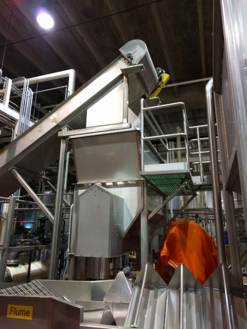 商业制造饲养螺旋钻群班斯特照片