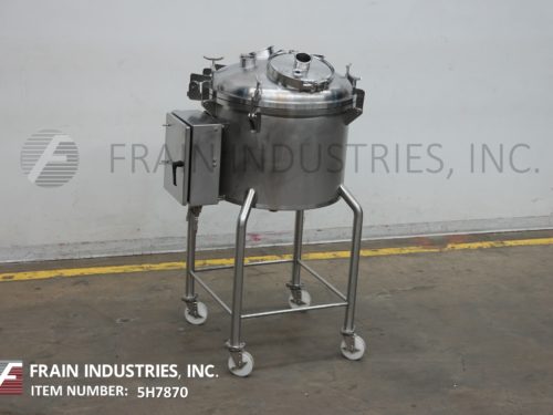 坦克SS 50加单墙的照片