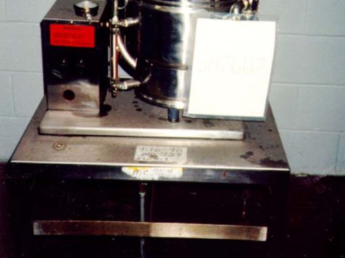 绿色电热水壶20qttdb7照片