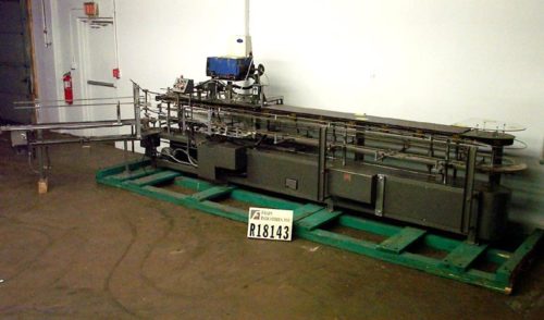 照片的克莱伯恩纸箱半垂直胶CHL使用纸箱