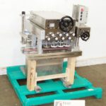 Kiss PKG封盖器半自动（封盖）CT08卡钳8羽毛笔或4站重型帽拧紧器