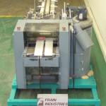 Shanklin的缩略图缩小流动通过f1