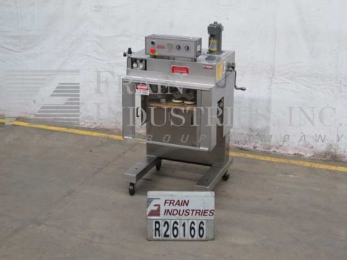 照片的盖普斯所有盖普半自动(盖普)FE4