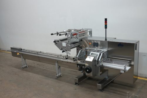 PFM包装的照片。包装猎鹰